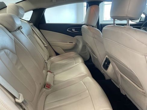 Used 2015 Chrysler 200 C w/ Navigation & Sound Group I image 30