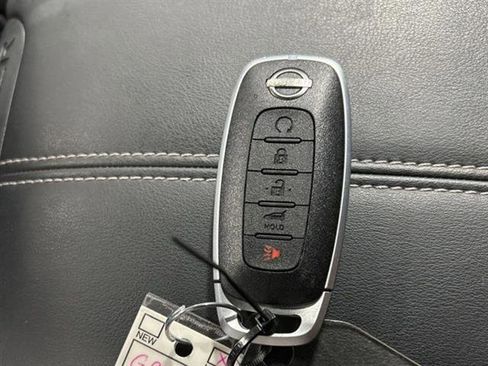 Used 2024 Nissan Pathfinder SL w/ Cargo Package image 48