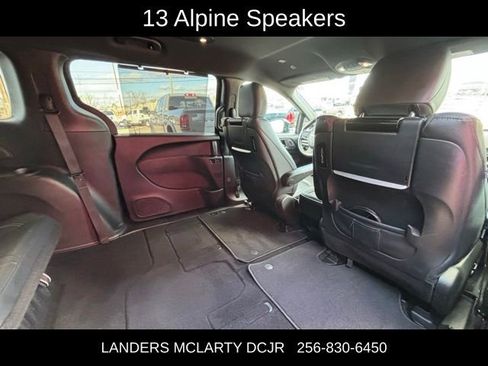 Used 2020 Chrysler Pacifica Touring-L w/ Premium Audio Group image 12