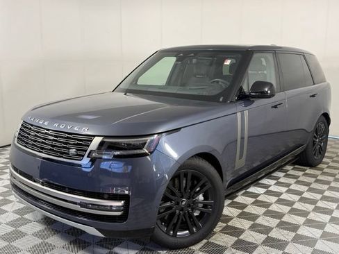 Used 2024 Land Rover Range Rover Long Wheelbase SE AWD/4WD image 1