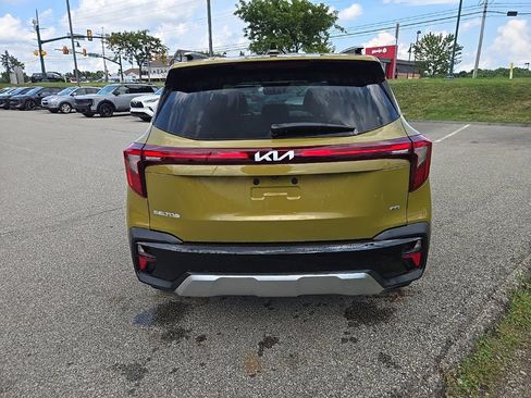 Certified 2024 Kia Seltos SX w/ SX Sunroof Package AWD/4WD image 4