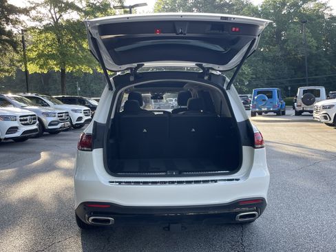 Certified 2023 Mercedes-Benz GLS 580 4MATIC image 9
