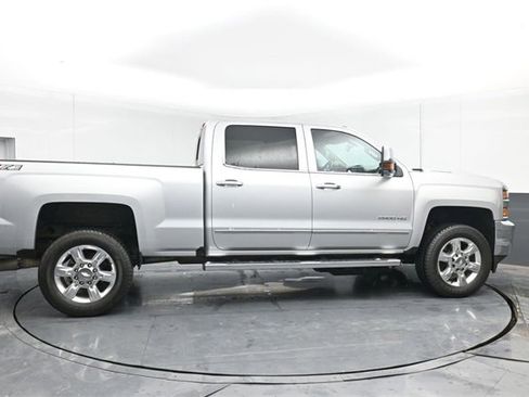 Used 2019 Chevrolet Silverado 2500 LTZ w/ Duramax Plus Package image 15