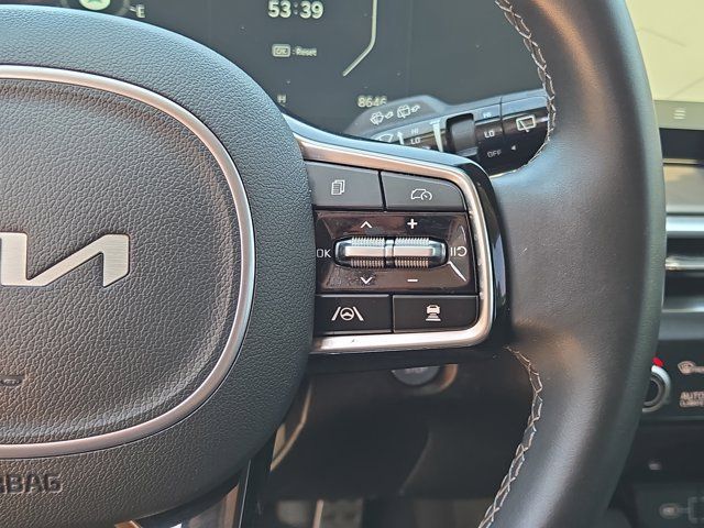 Used 2025 Kia Sorento SX FWD image 28
