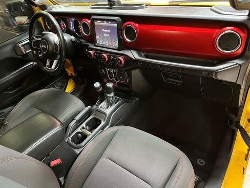 Used 2020 Jeep Wrangler Unlimited Rubicon AWD/4WD image 11
