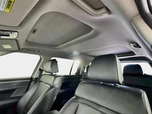 Used 2024 Hyundai Santa Fe Limited FWD image 14