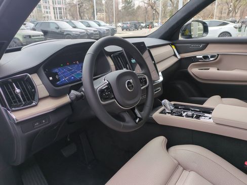 New 2026 Volvo XC90 B6 Ultra w/ Protection Package AWD/4WD image 10