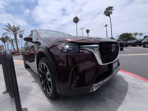 Used 2024 MAZDA CX-90 Plug-In Hybrid w/ Premium Plus AWD/4WD image 30