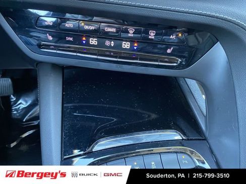 Used 2023 Buick Envision Essence FWD image 39