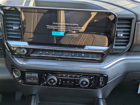 New 2025 Chevrolet Silverado 1500 High Country image 15