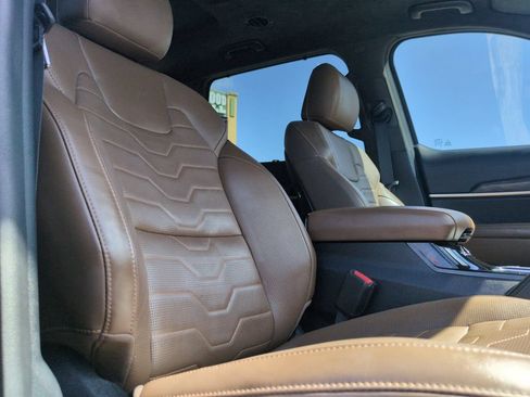 Used 2021 Kia Telluride SX w/ SX Prestige Package AWD/4WD image 32