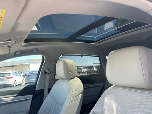 Used 2019 Audi e-tron Prestige w/ Prestige Package AWD/4WD image 26