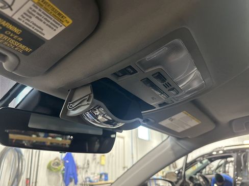 Used 2019 Toyota Highlander Limited w/ Protection Package #3 image 76