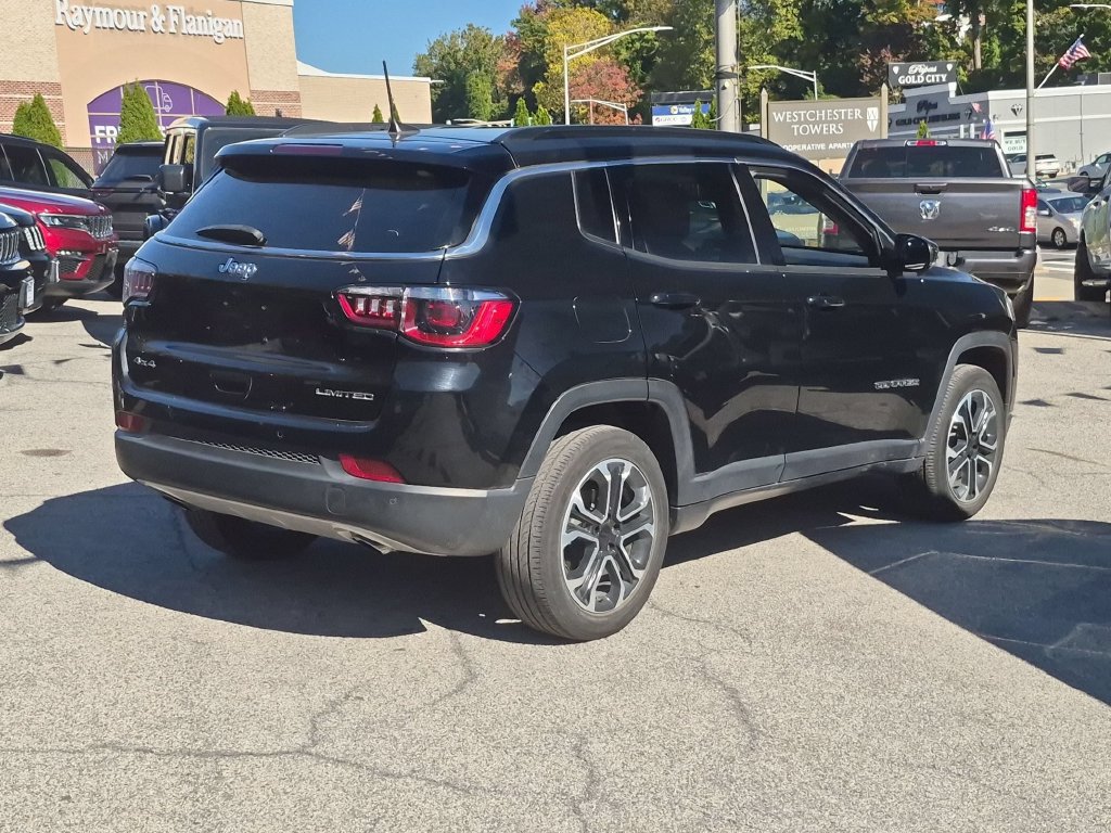 Used 2023 Jeep Compass Limited AWD/4WD image 5