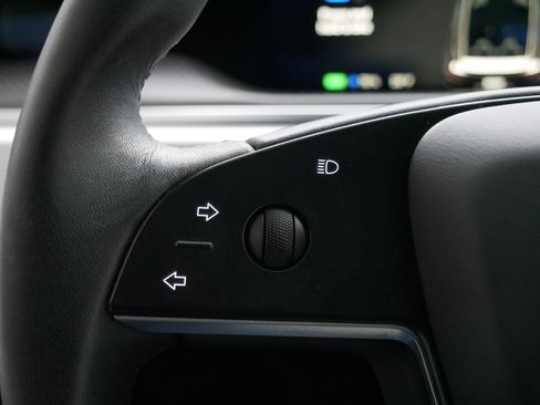 Used 2024 Tesla Model X Plaid image 31