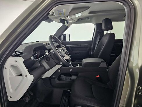 Used 2023 Land Rover Defender 110 image 20