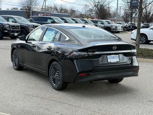 New 2026 Nissan Sentra SV w/ SV Convenience Package FWD image 7