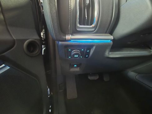 Used 2025 Ford Expedition Max Platinum image 11