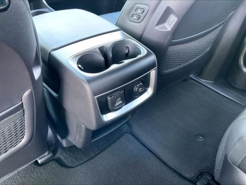 Used 2026 Kia Carnival SX Prestige FWD image 39