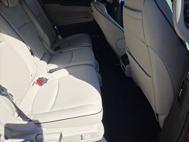 Used 2026 Honda Odyssey Touring image 18