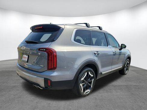 Used 2025 Kia Telluride S AWD/4WD image 32