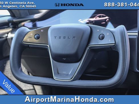 Used 2021 Tesla Model S Plaid image 15