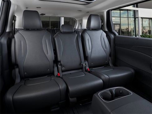 New 2026 Kia Carnival SX Prestige image 17