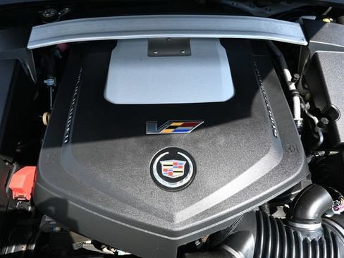 Used 2014 Cadillac CTS V RWD image 17