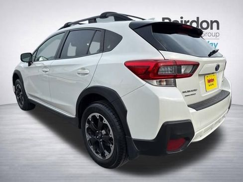 Used 2022 Subaru Crosstrek 2.0i Premium w/ Moonroof Package AWD/4WD image 5