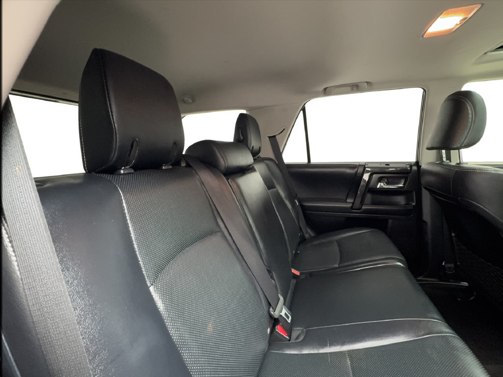 Used 2019 Toyota 4Runner Limited AWD/4WD image 31
