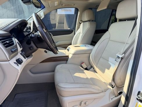 Used 2019 GMC Yukon Denali w/ Denali Ultimate Package RWD image 11