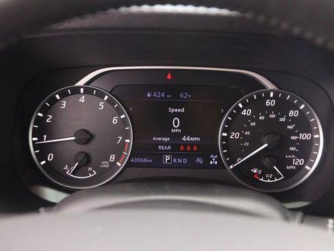 Used 2024 Nissan Frontier SV AWD/4WD image 13