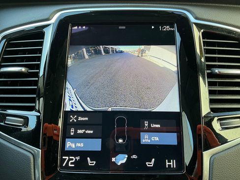 Certified 2022 Volvo XC90 T6 Inscription w/ Lounge Package image 24