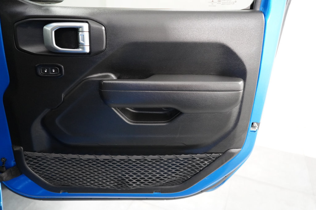 Used 2022 Jeep Wrangler Unlimited Sport AWD/4WD image 23