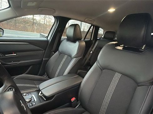 Certified 2025 MAZDA CX-50 AWD 2.5 S w/ Weather Package image 20