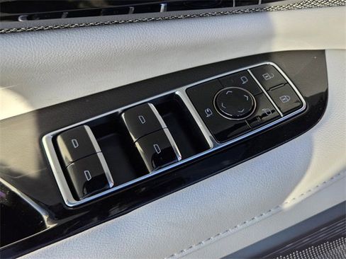 New 2026 Cadillac Optiq Sport 1 image 19