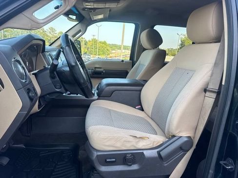 Used 2015 Ford F250 XLT w/ XLT Value Package AWD/4WD image 9
