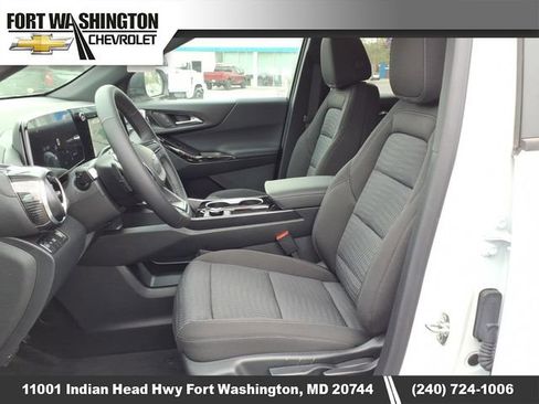 New 2026 Chevrolet Equinox LT w/ Midnight Edition FWD image 6