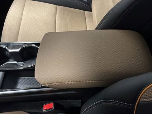 New 2026 Chevrolet Equinox ACTIV w/ Convenience Package III image 20