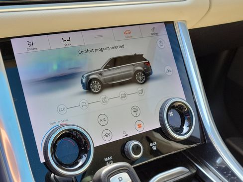 Used 2019 Land Rover Range Rover Sport HSE image 26