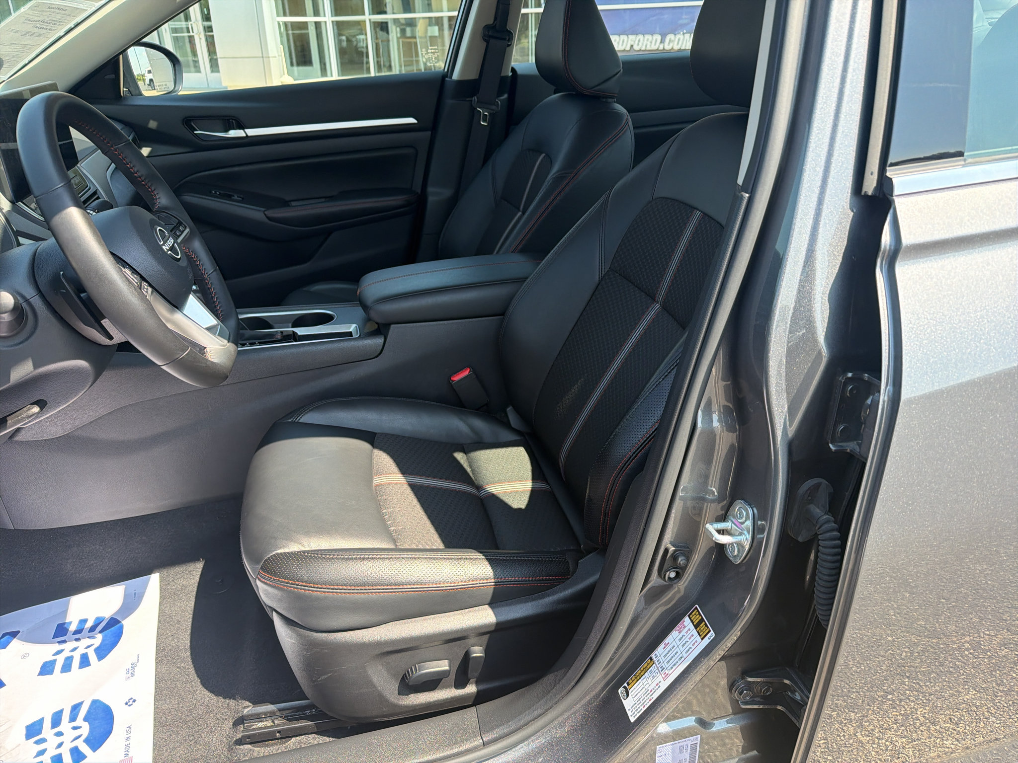 Used 2026 Nissan Altima 2.5 SR FWD image 6