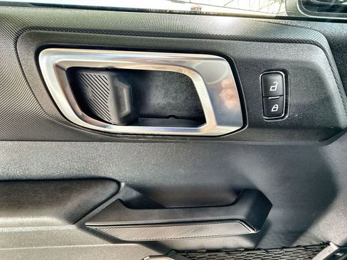 Used 2025 Ford Bronco Big Bend image 23