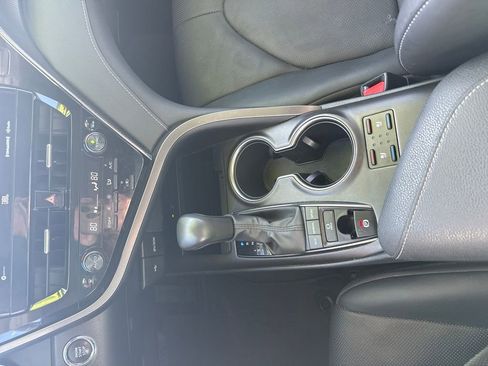 Used 2023 Toyota Camry XSE w/ Navigation Package image 24