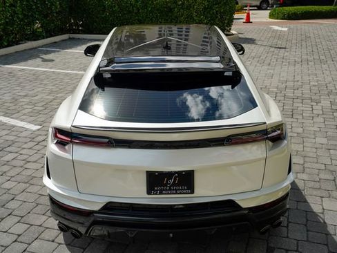 Used 2023 Lamborghini Urus Performante image 23