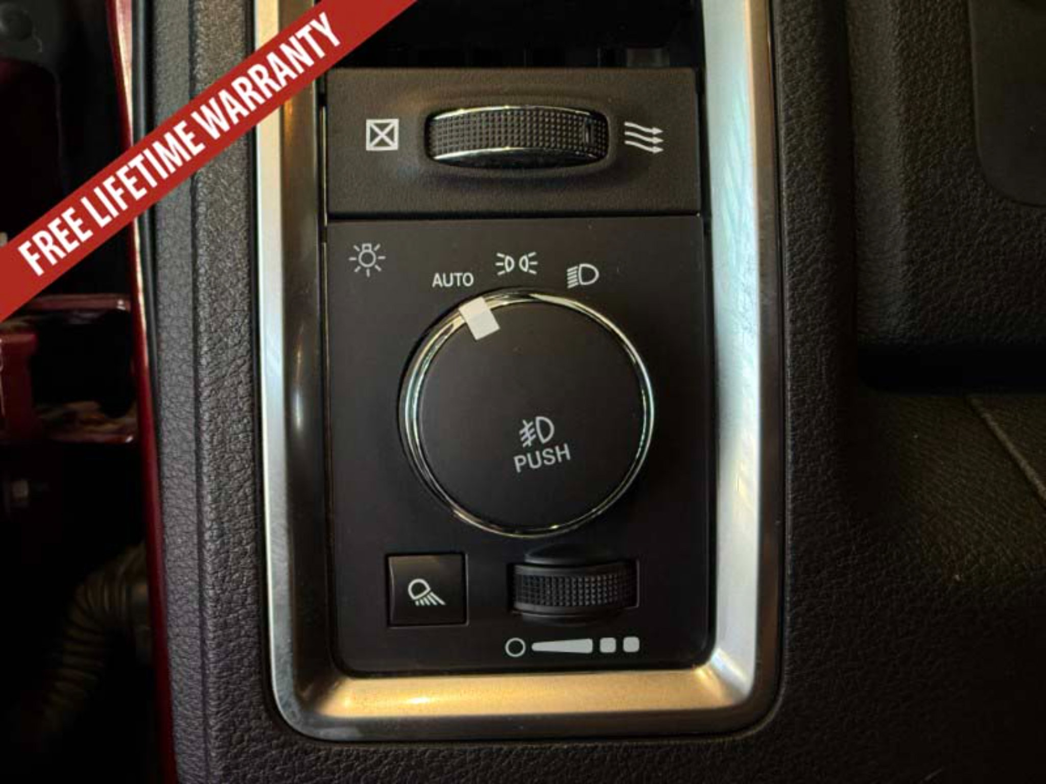 Used 2021 RAM 1500 Warlock AWD/4WD image 35