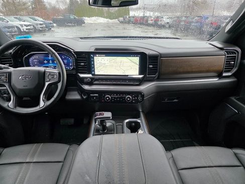 Used 2025 Chevrolet Silverado 1500 High Country w/ Midnight Edition image 22