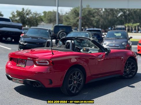 Used 2017 FIAT 124 Spider Abarth RWD image 8