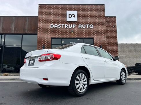 Used 2013 Toyota Corolla LE image 6