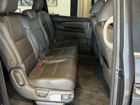 Used 2013 Honda Odyssey EX-L image 32