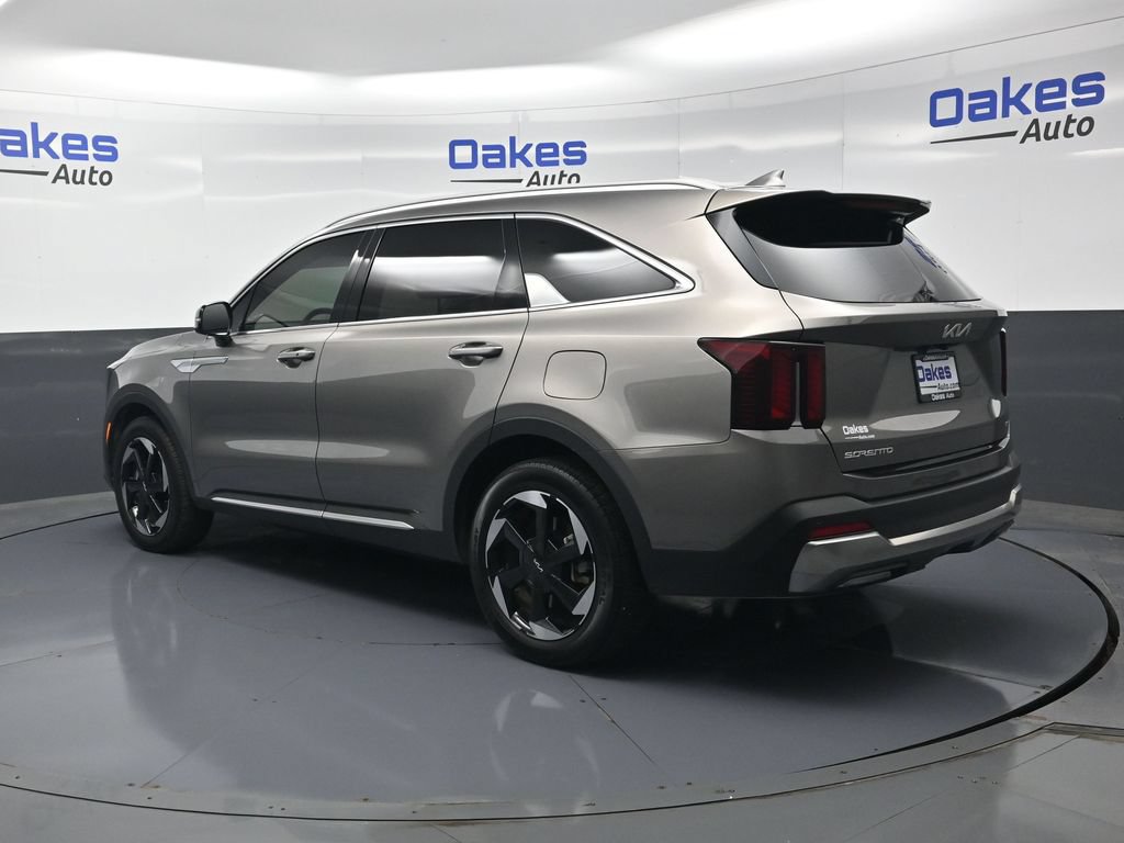 Used 2025 Kia Sorento EX AWD/4WD image 5